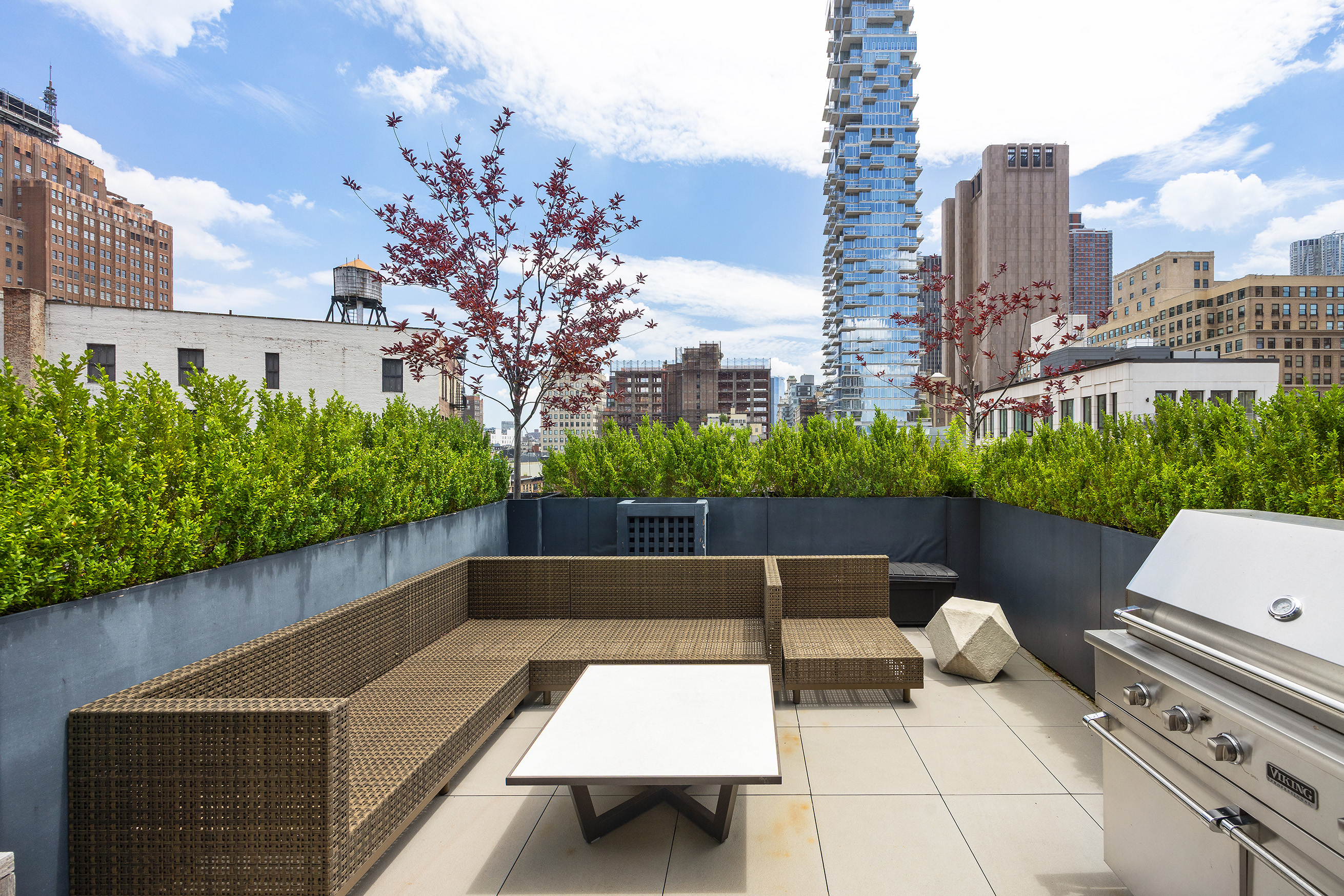 15 Leonard Street, Unit PH Manhattan, NY 10013 - Photo 18 of 37 a view of outdoor space yard and patio