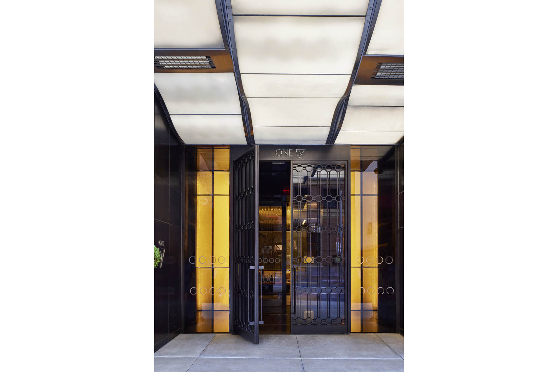 157 West 57th Street, Unit 50B Manhattan, NY 10019 - Photo 15 of 18 a view of a hallway with sitting area
