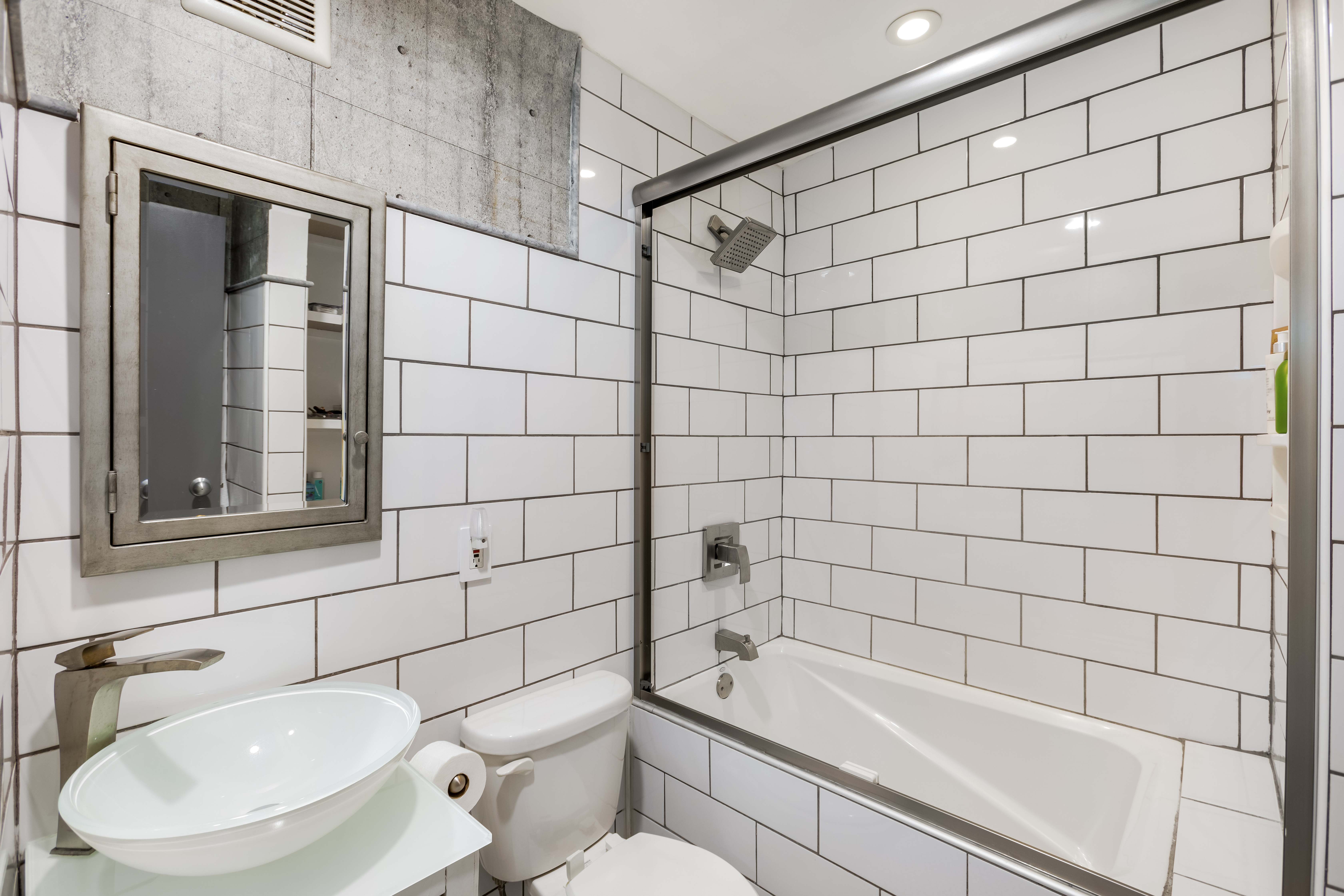 57 Thompson Street, Unit 2B Manhattan, NY 10012 - Photo 9 of 10