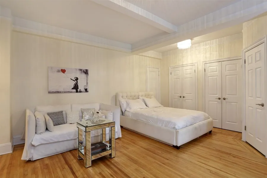 $3,100 | 215 West 75th Street, Unit 6E | Upper West Side