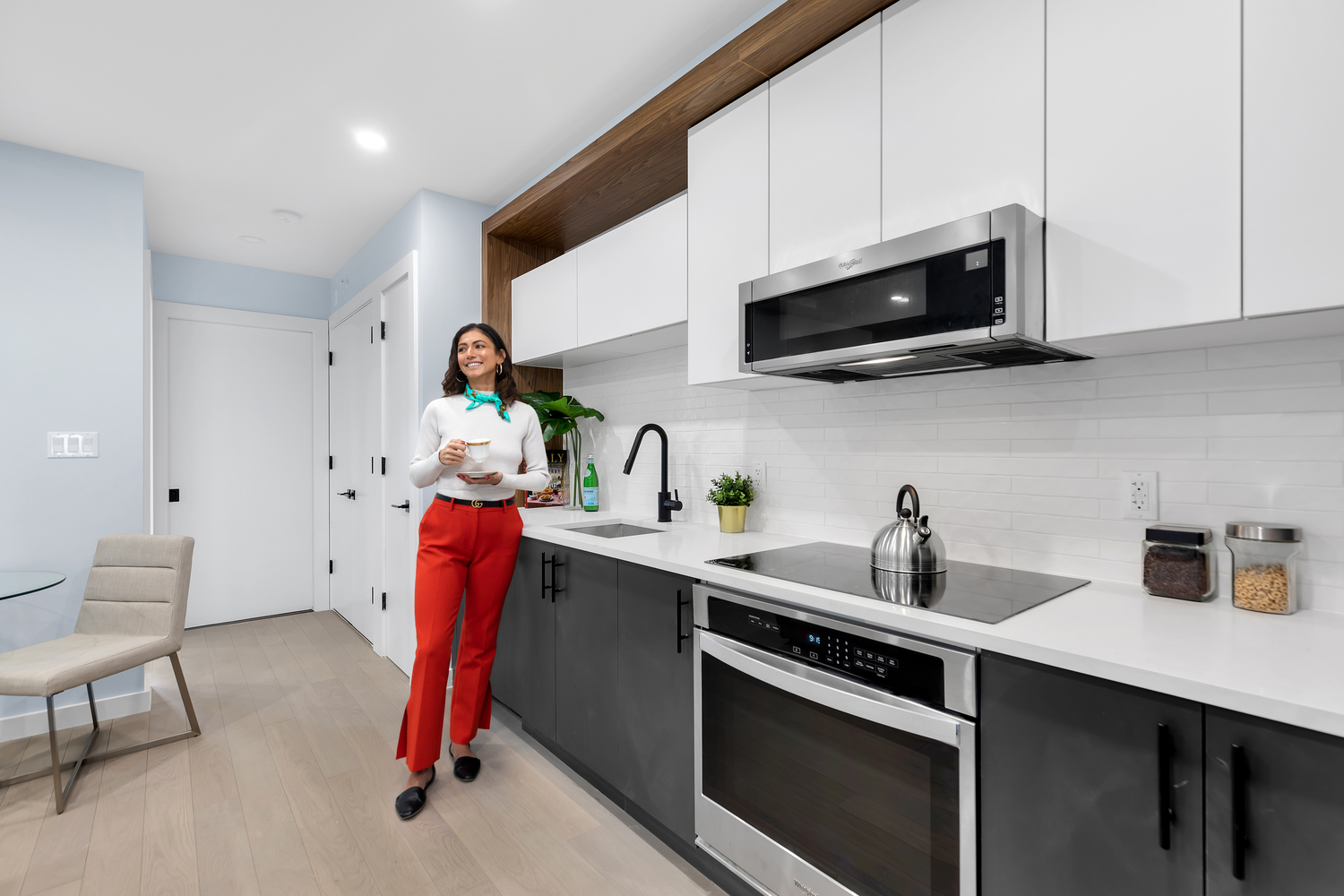 511 Evergreen Avenue, Unit 2B Brooklyn, NY 11221 - Photo 3 of 8