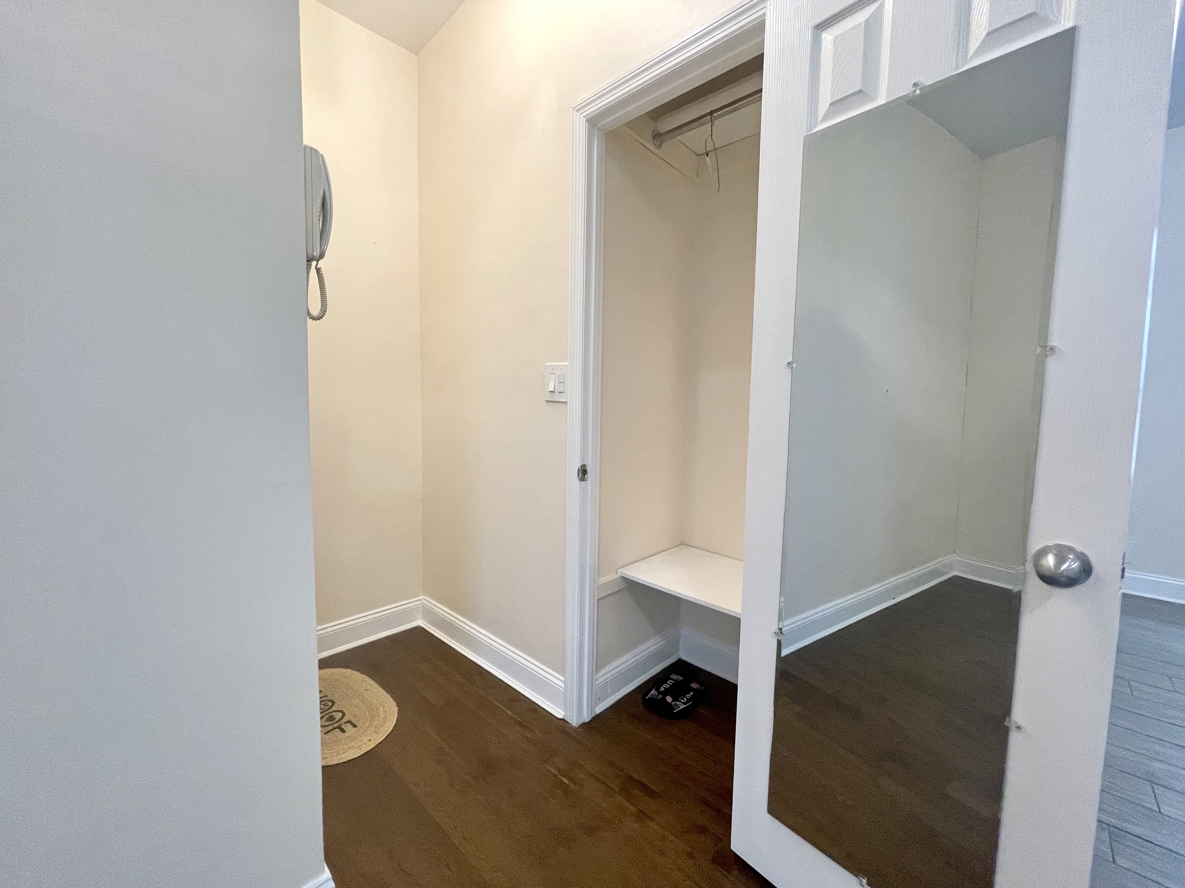 21-16 35th Street, Unit 3G Queens, NY 11105 - Photo 9 of 12