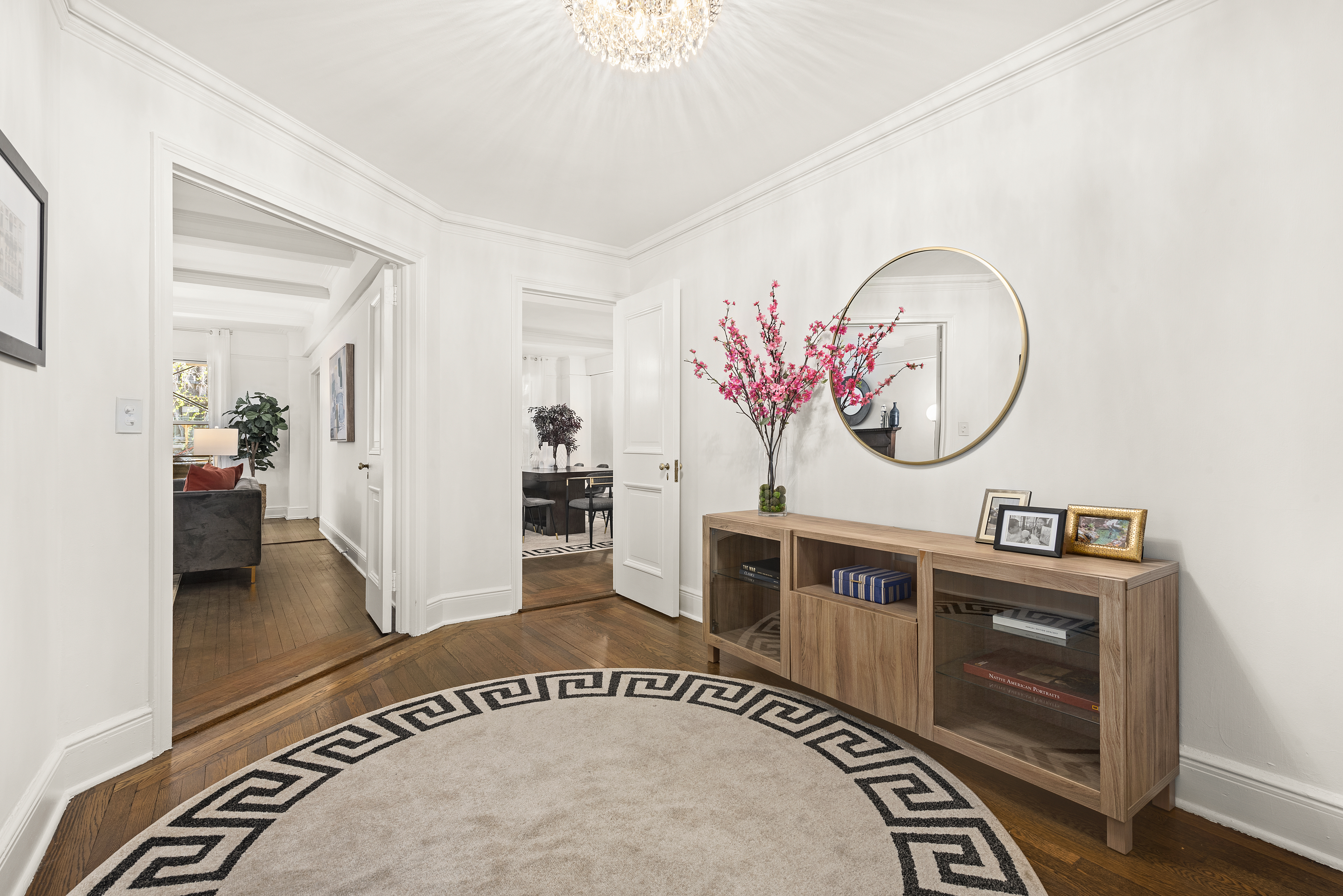 320 East 72nd Street, Unit 2C Manhattan, NY 10021 - Photo 3 of 14