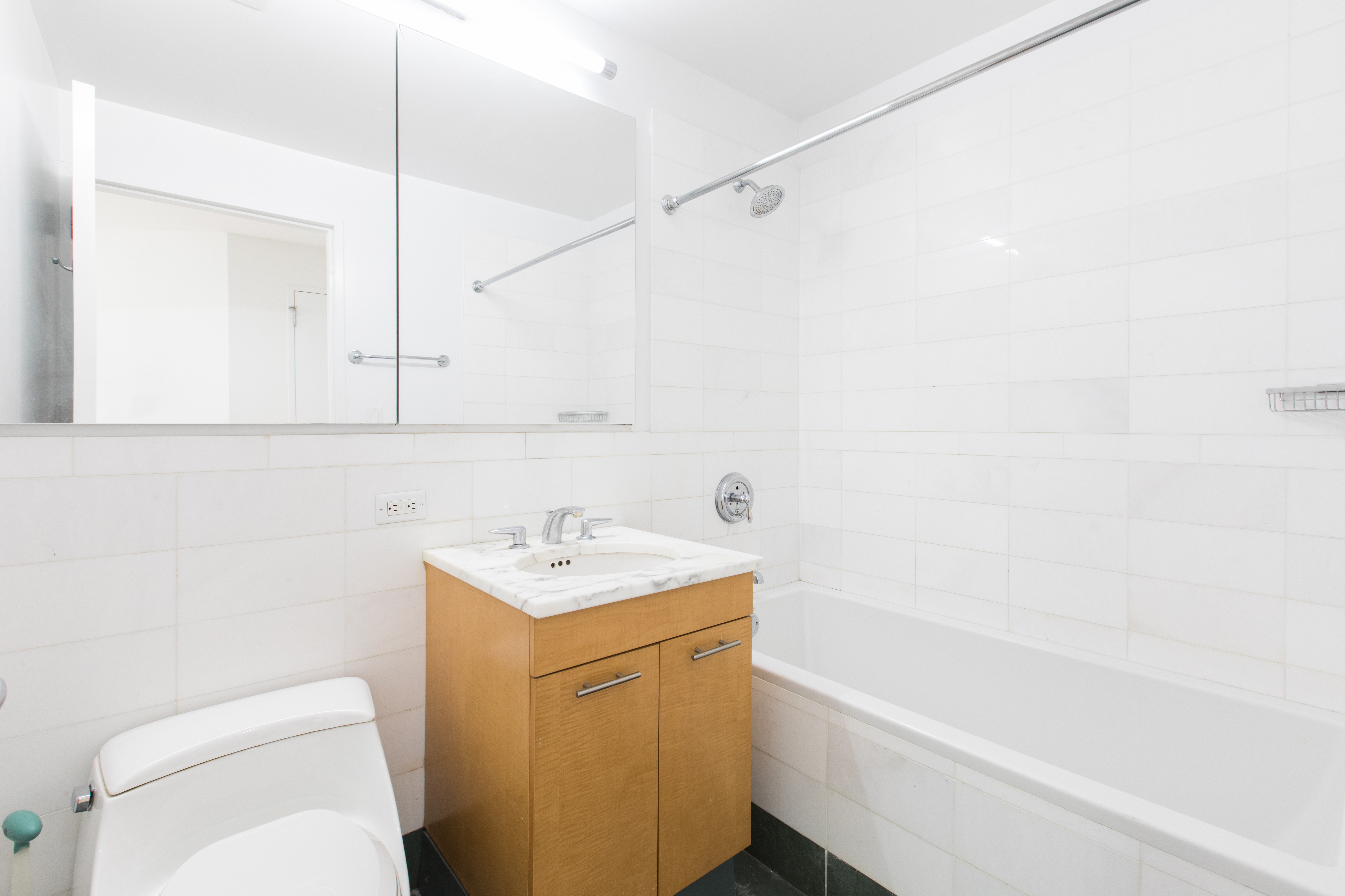 230 Ashland Place, Unit 3B Brooklyn, NY 11217 - Photo 6 of 9