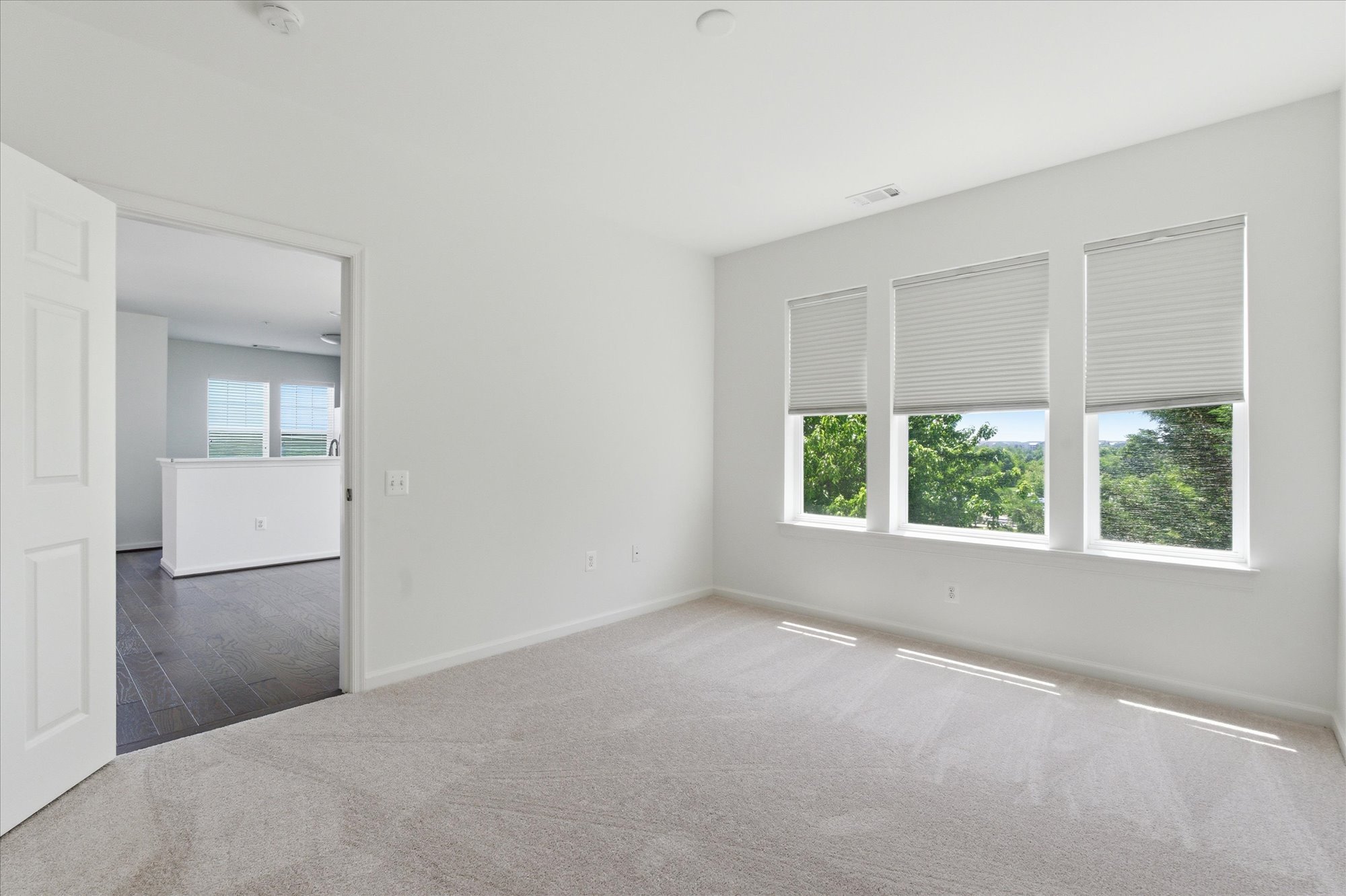 20650 Hope Spring Terrace, Unit 301 Ashburn, VA 20147 - Photo 25 of 38