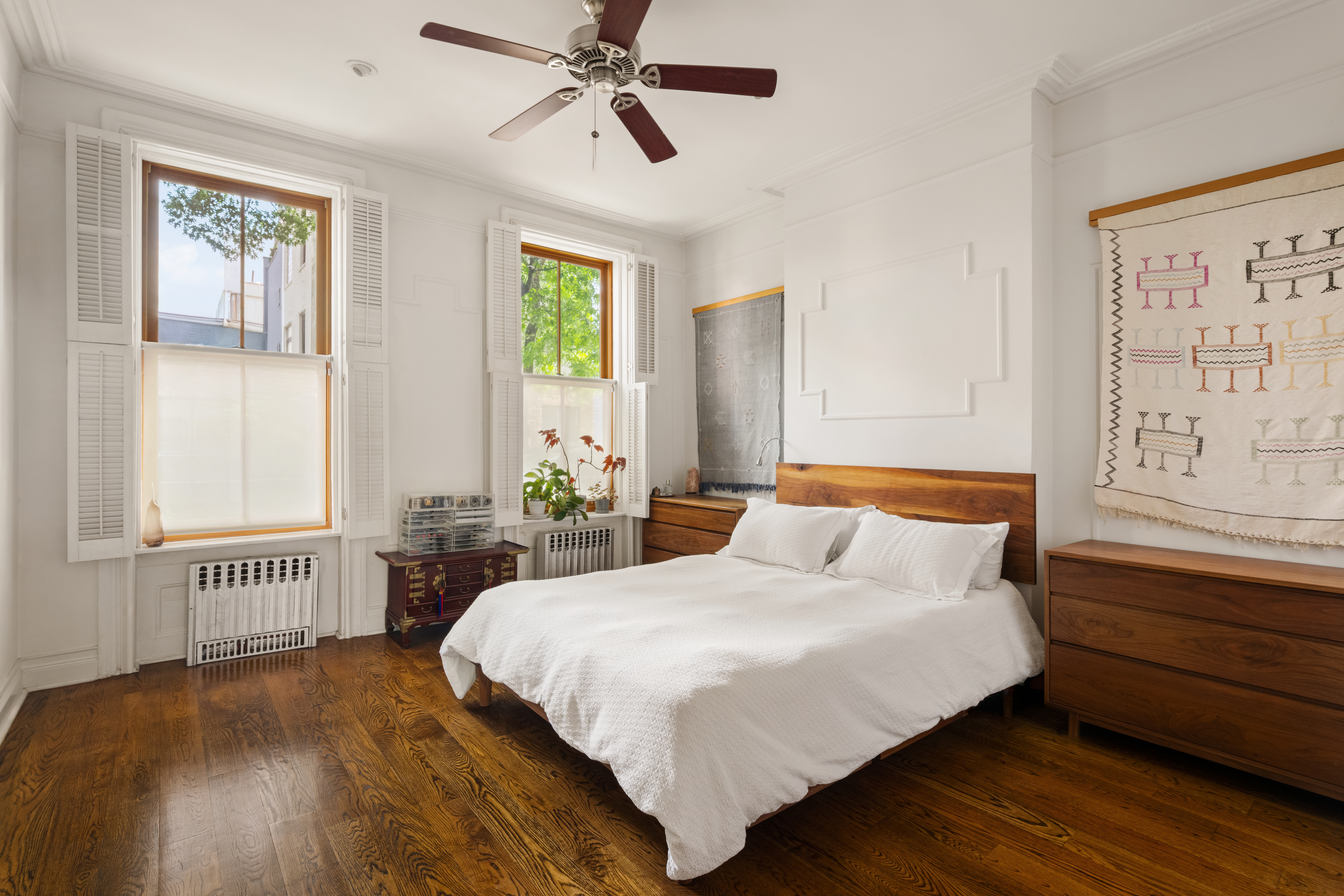 192 Nelson Street Brooklyn, NY 11231 - Photo 5 of 15