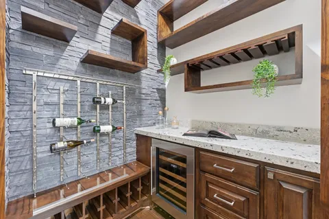 $1,273,200 | 1822 Jade Hollow Lane, Houston, TX 77077