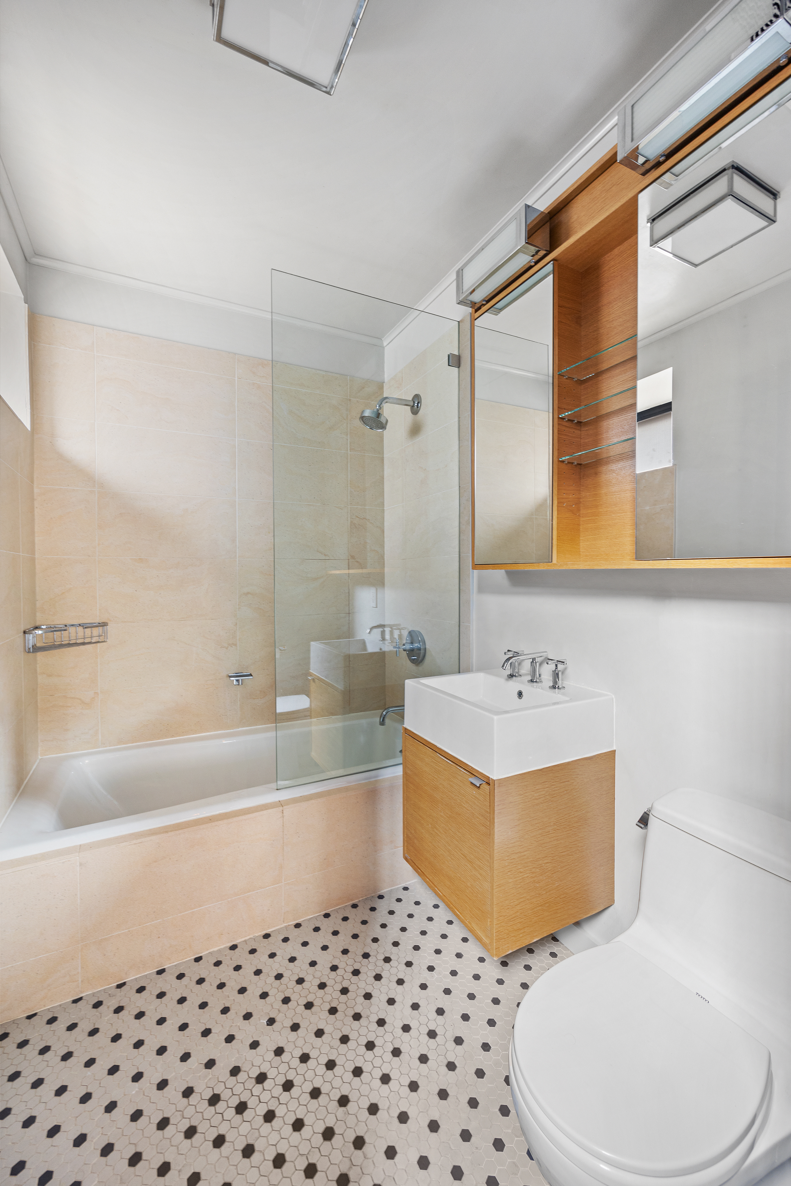 130 Jackson Street, Unit 1B Brooklyn, NY 11211 - Photo 6 of 16