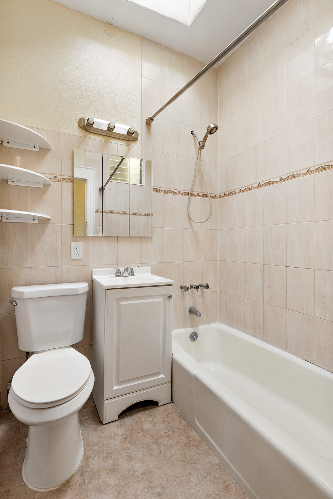 48 Kermit Place, Unit 2 Brooklyn, NY 11218 - Photo 7 of 9