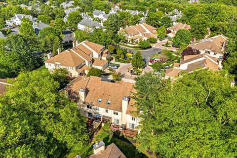 Contact Agent | Chanticleer, Cherry Hill, NJ 08003