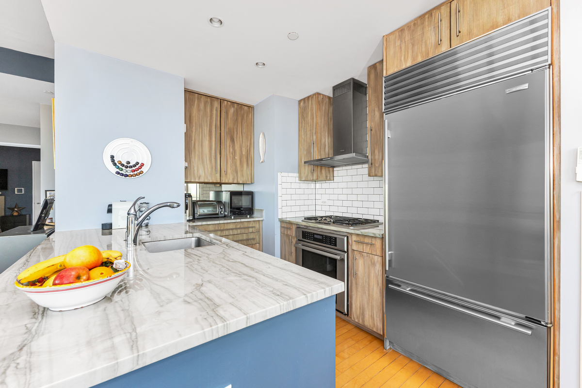 1 Northside Piers, Unit 24J Brooklyn, NY 11249 - Photo 4 of 16