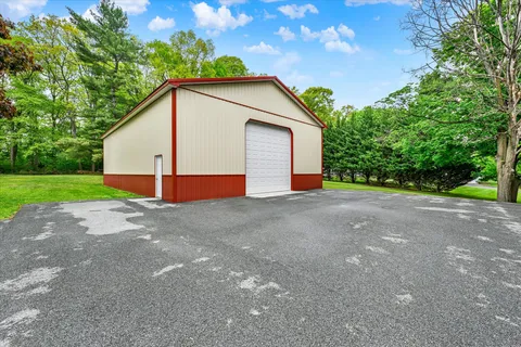 $675,000 | 1609 Fairmount Road, Hampstead, MD 21074