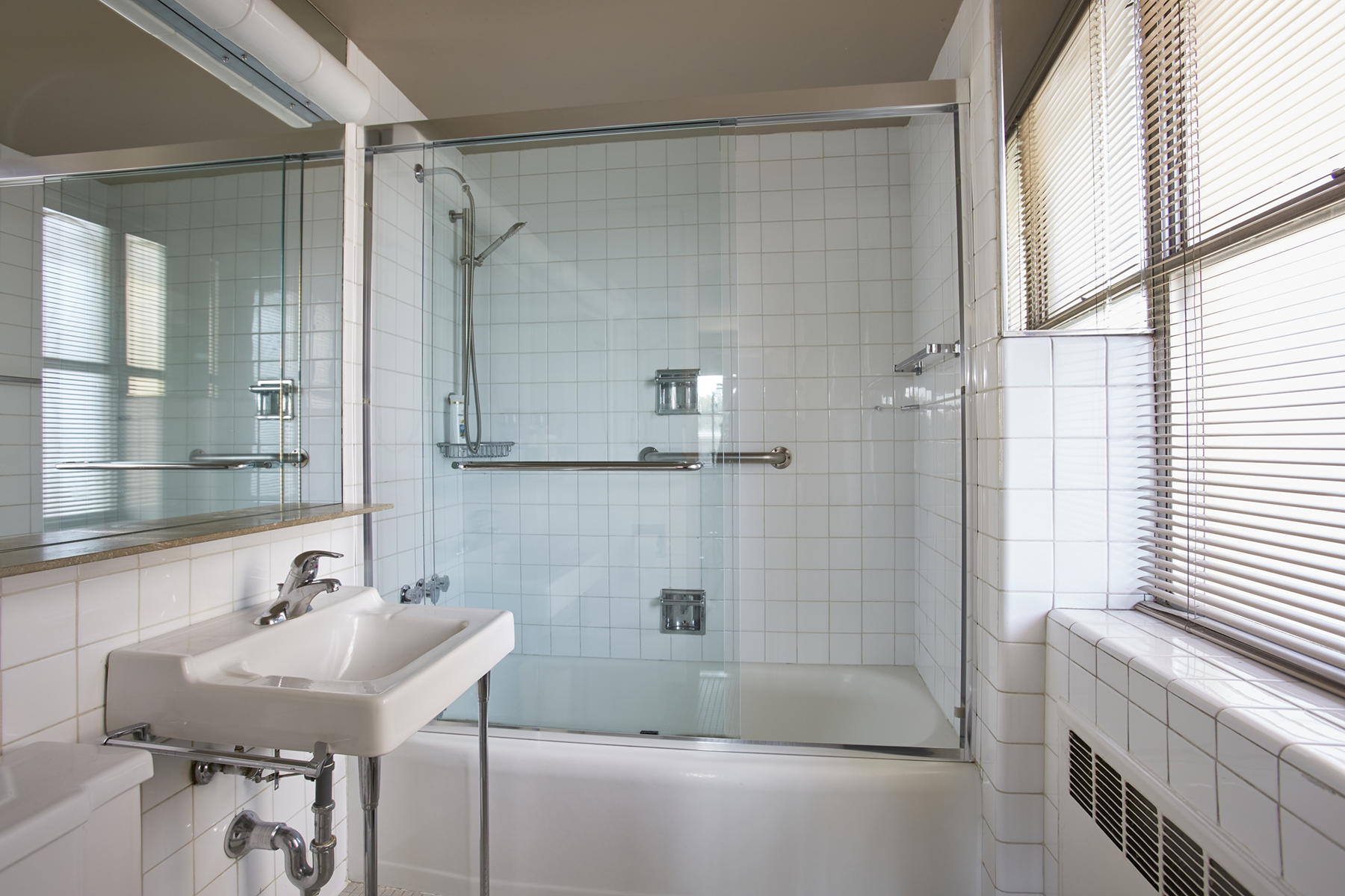 180 East End Avenue, Unit 7B Manhattan, NY 10128 - Photo 17 of 23