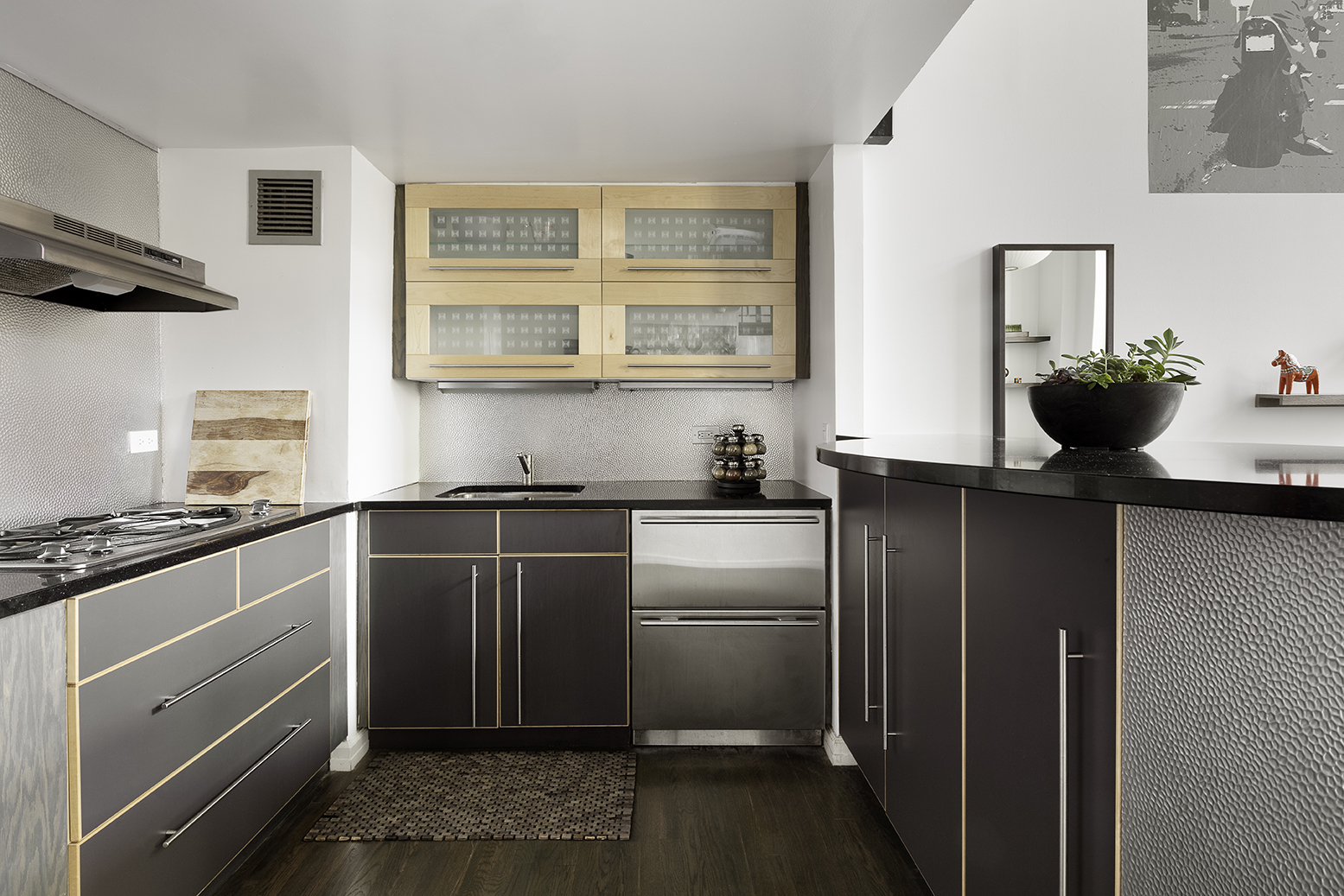 29 King Street, Unit 4E Manhattan, NY 10014 - Photo 3 of 7