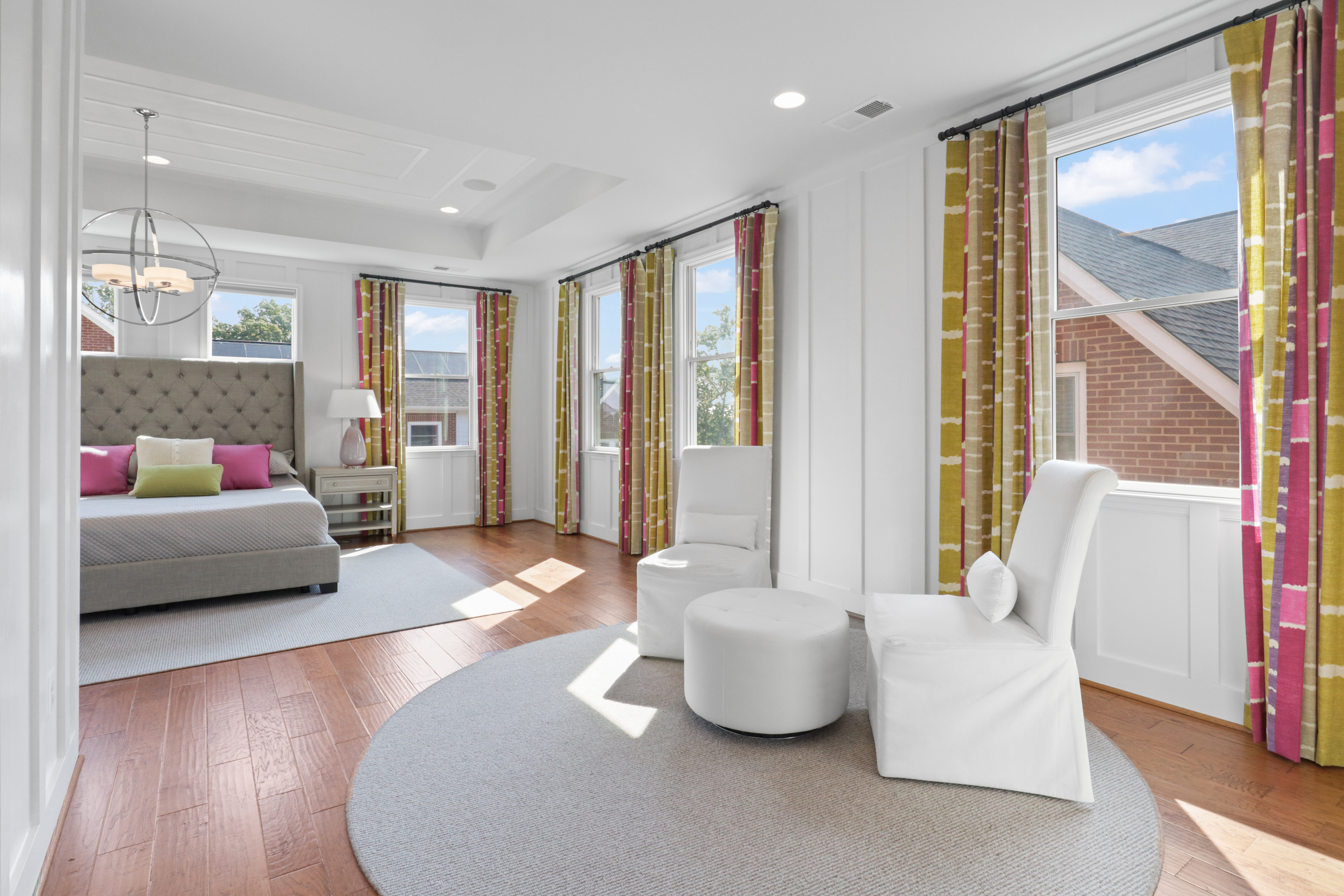 9101 Power House Road Lorton, VA 22079 - Photo 39 of 75 a living room with furniture and a large window