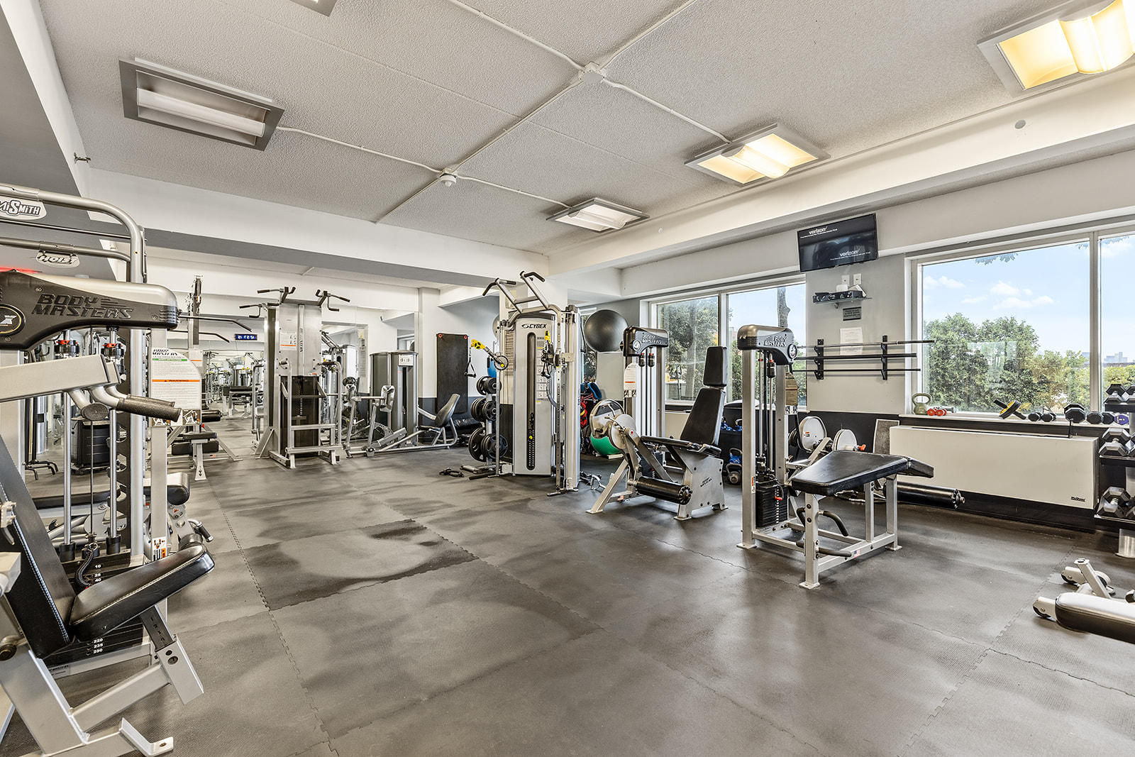 446 Kent Avenue, Unit PHB Brooklyn, NY 11249 - Photo 11 of 18