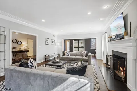 $1,695,000 | 116-118 Wyoming Avenue, Maplewood, NJ 07040