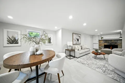 $1,199,000 | 4505 Park Road, Alexandria, VA 22312