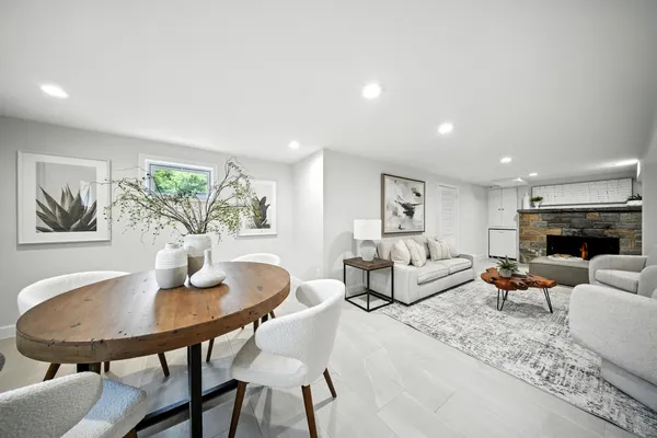 $1,199,000 | Park Road, Alexandria, VA 22312