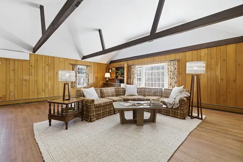 $1,499,999 | 10 Durham Drive, Lynnfield, MA 01940