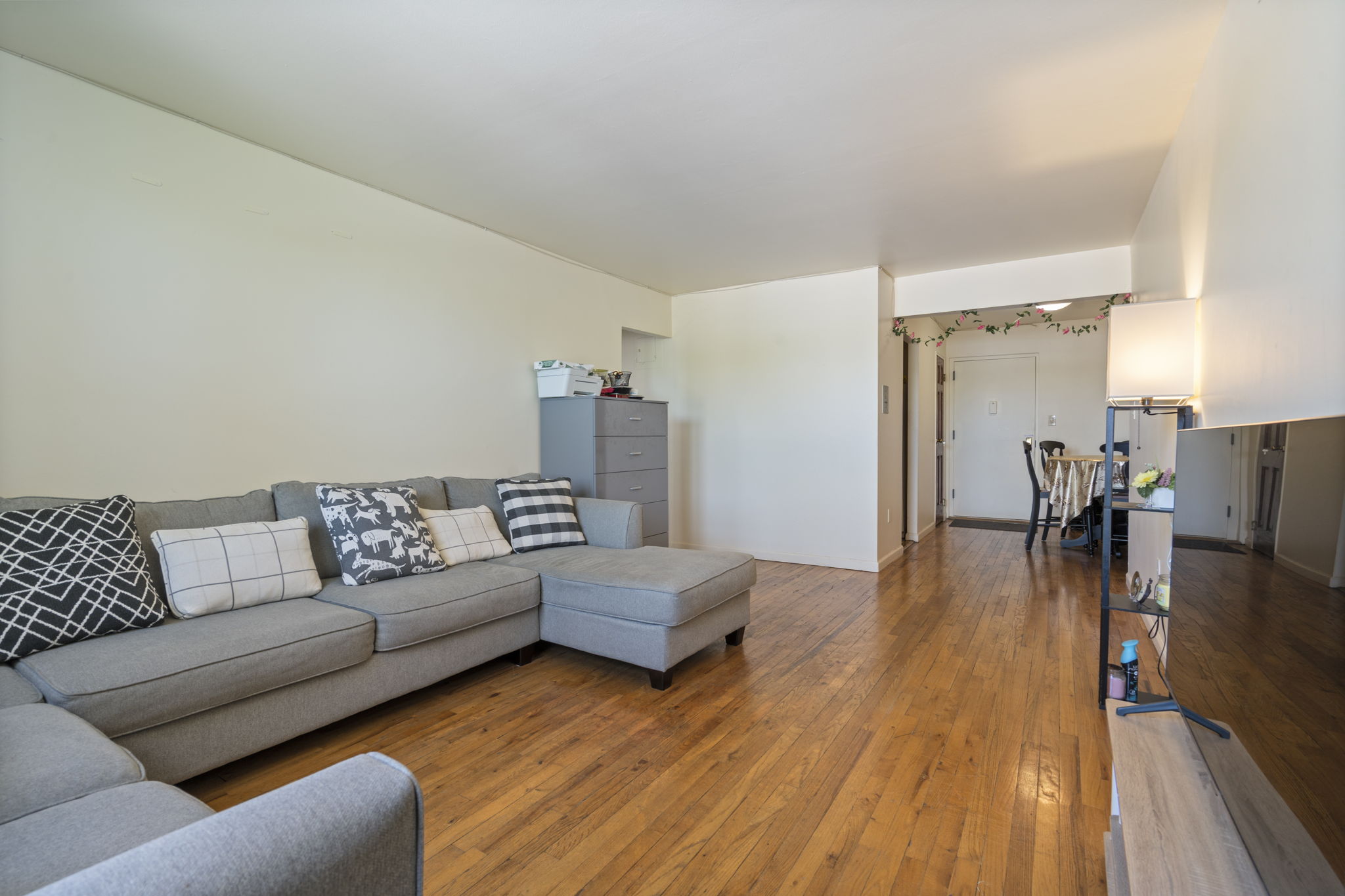84-70 129th Street, Unit 4W Queens, NY 11415 - Photo 4 of 22