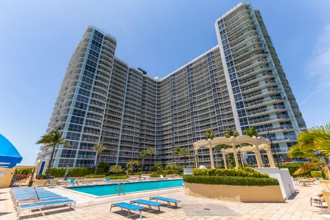 $395,000 | 7601 East Treasure Drive, Unit 2001, North Bay Village, FL 33141