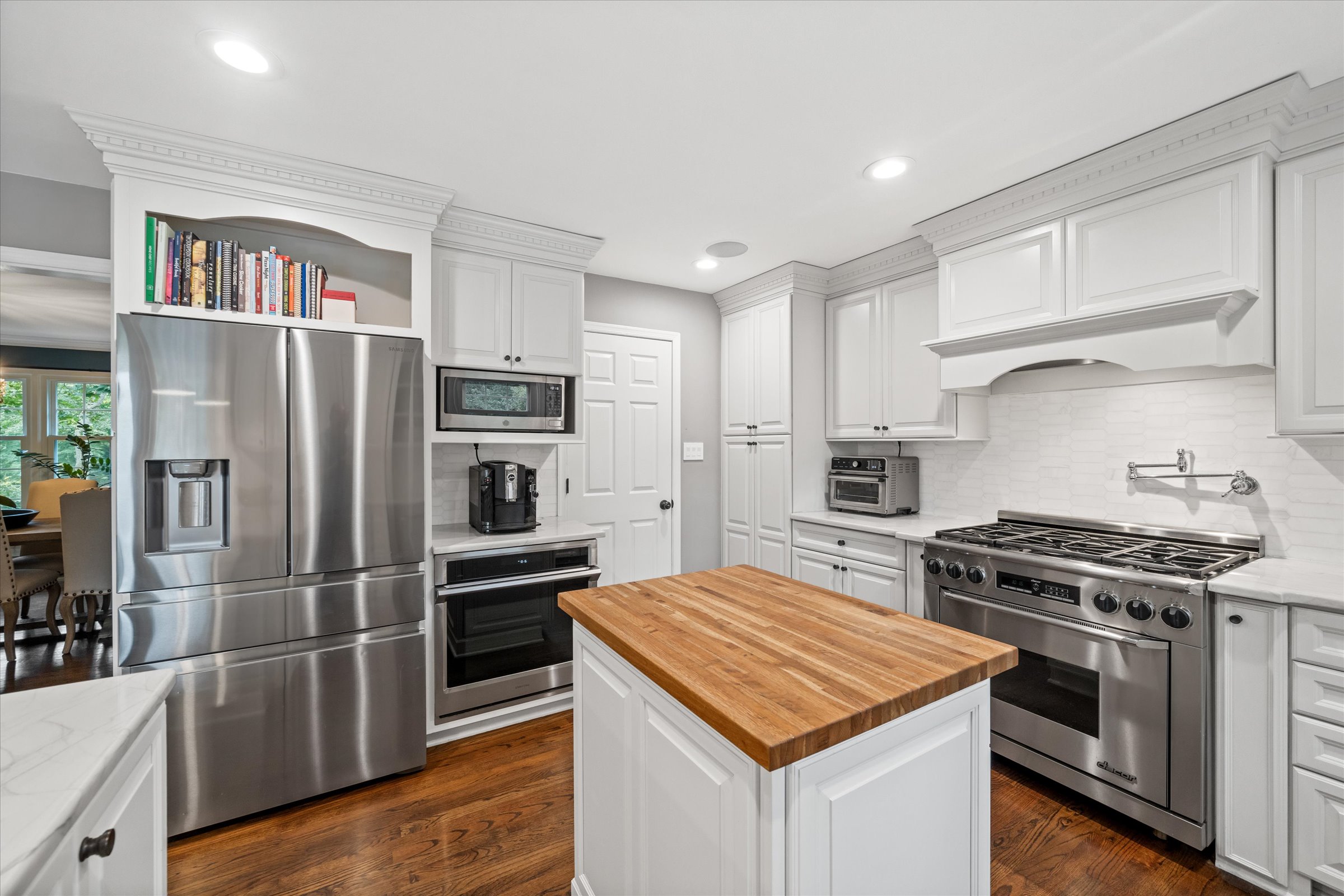 Address Upon Request West Chester, PA 19382 - Photo 14 of 76 a kitchen with a stove and a refrigerator