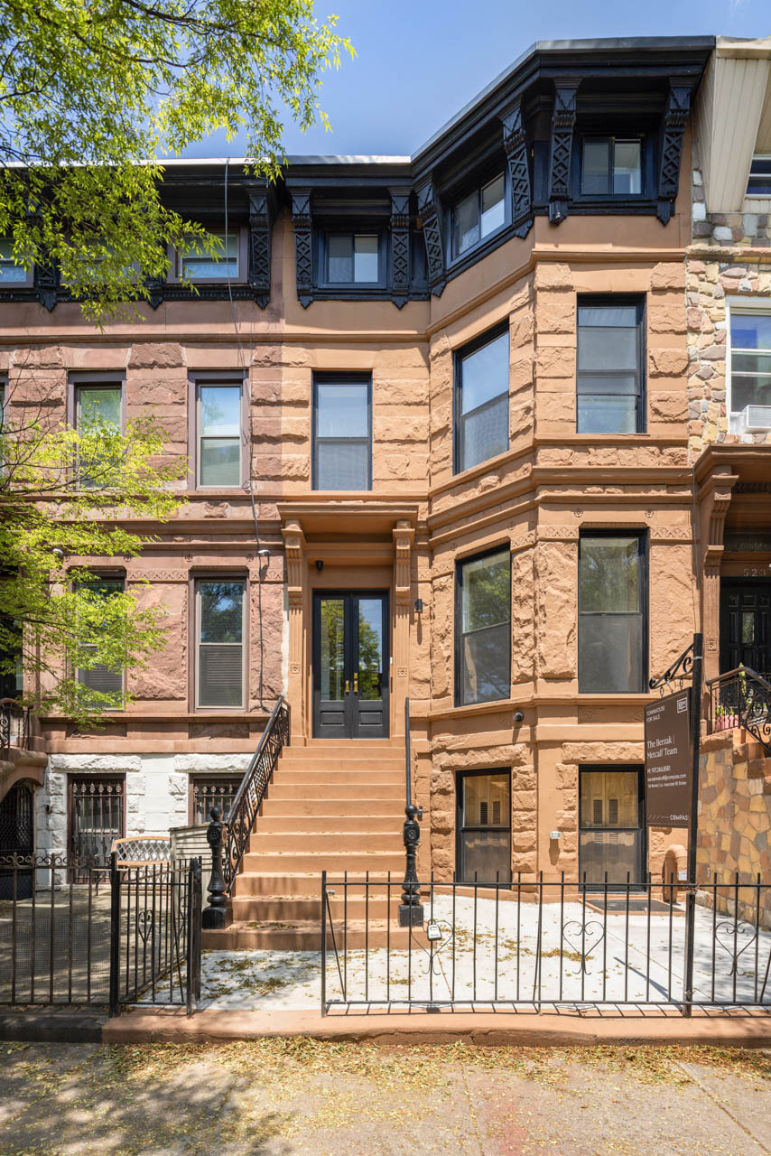 521 Monroe Street, Unit TWNHS Brooklyn, NY 11221 - Photo 15 of 17