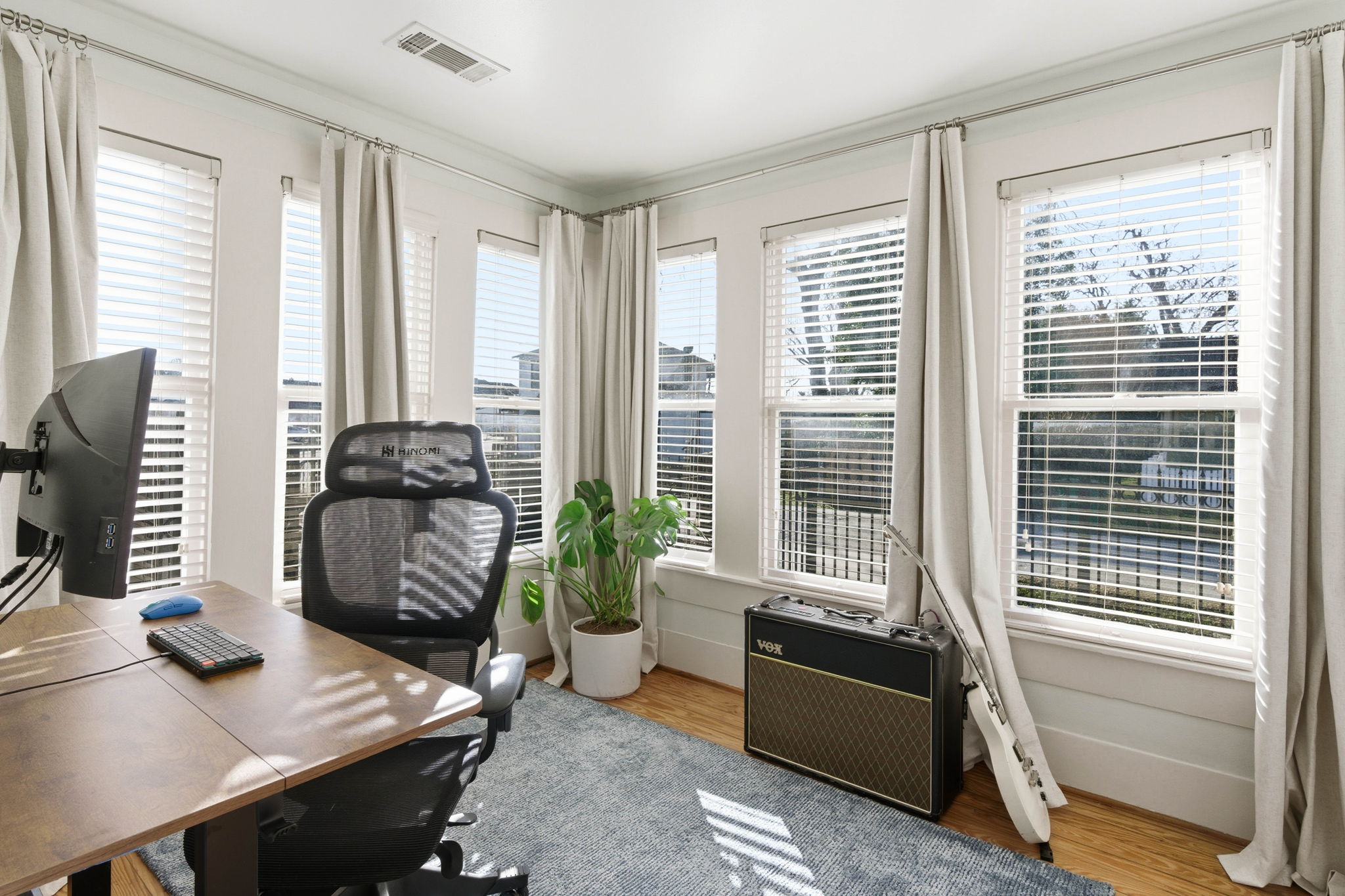 727 East 25th Street Houston, TX 77008 - Photo 21 of 29