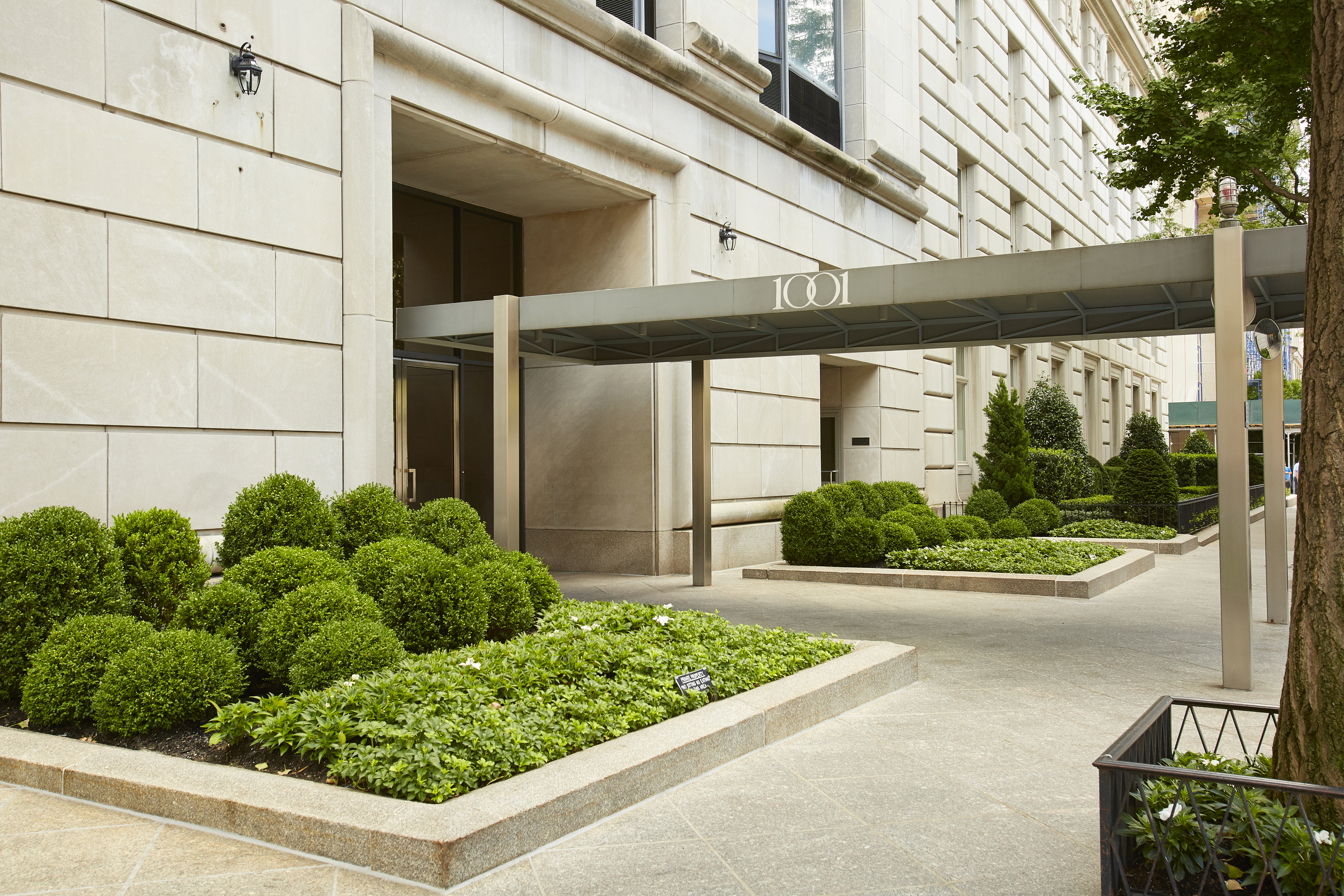 1001 5th Avenue, Unit 18A Manhattan, NY 10028 - Photo 13 of 14 Gallery Image 13