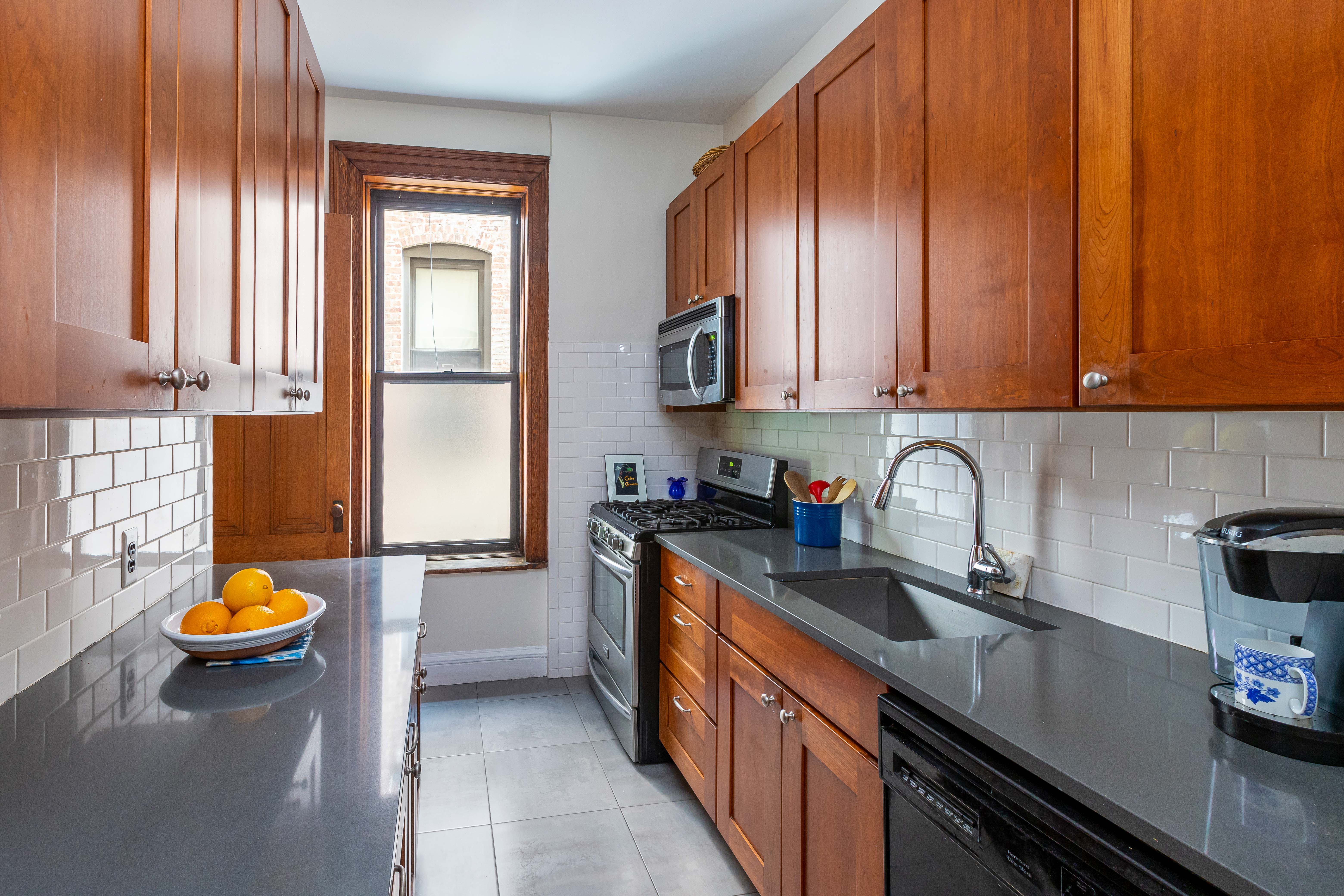 458 3rd Street, Unit 2L Brooklyn, NY 11215 - Photo 5 of 12