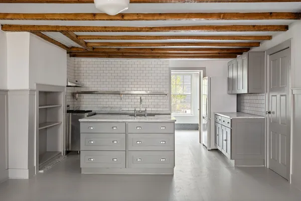 a picture of a couch