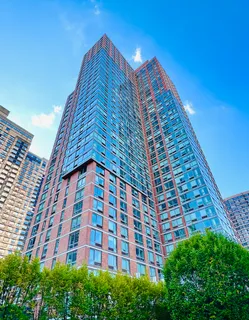 $5,100 | 215-217 East 96th Street, Unit 36E | Upper East Side