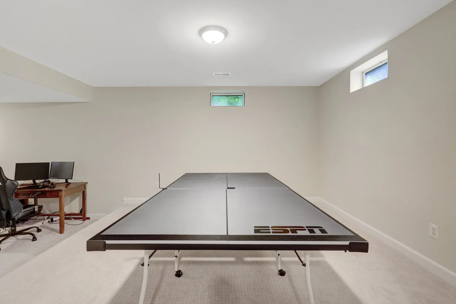 $1,350,000 | 9927 Miles Stone Court, Vienna, VA 22181