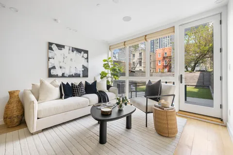 $1,995,000 | 79 Green Street, Unit 1 | Greenpoint