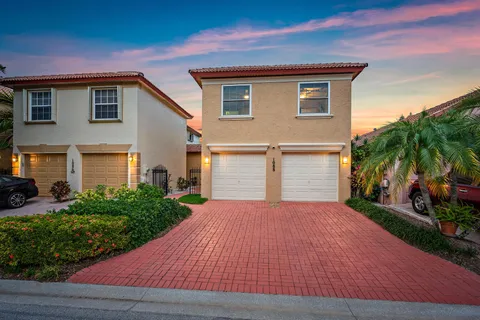 $400,000 | 1088 Via Jardin, Palm Beach Gardens, FL 33418