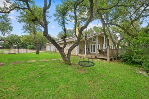 $1,195,000 | 1211 Falcon Ledge Drive, Austin, TX 78746