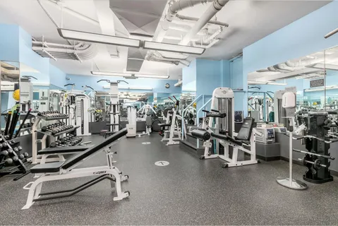 $1,650,000 | 515 East 79th Street, Unit 15A | Upper East Side