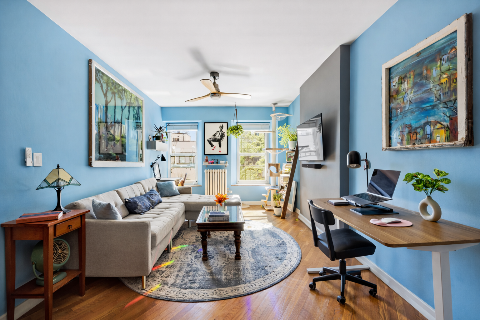376 Bergen Street, Unit 4R Brooklyn, NY 11217 - Photo 3 of 8 a living room with furniture and a potted plant