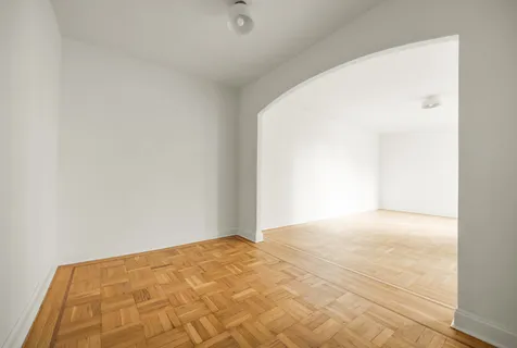 $635,000 | 960 Sterling Place, Unit 4N | Crown Heights