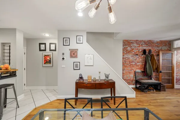 $500,000 | 1318 South Alder Street, Philadelphia, PA 19147