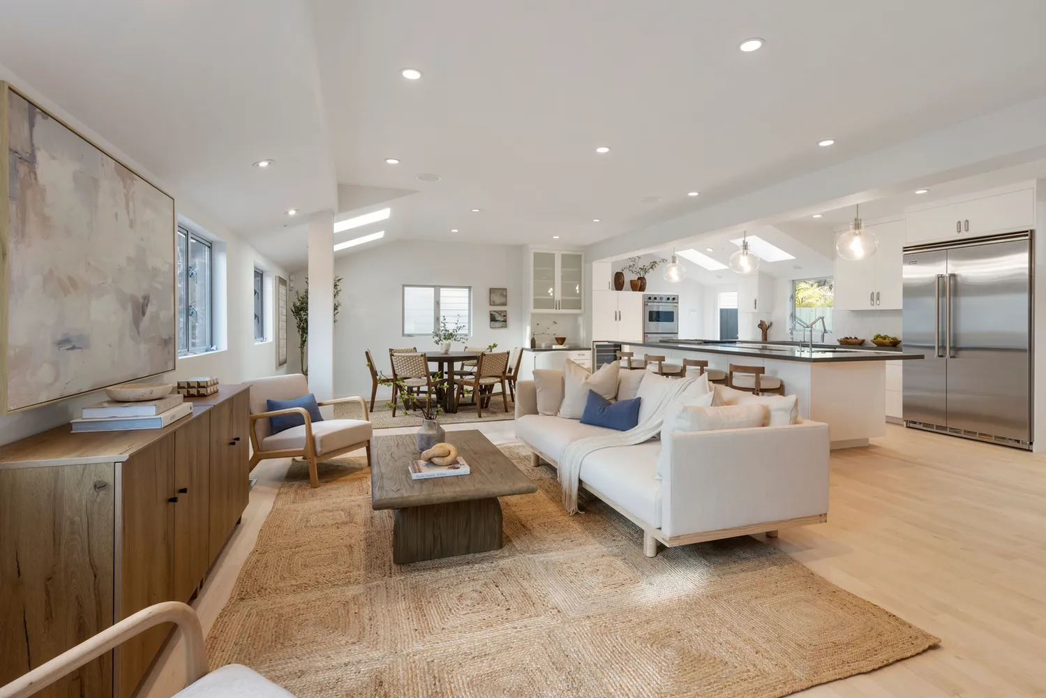 $3,295,000 | 257 Entrada Drive, Santa Monica, CA 90402