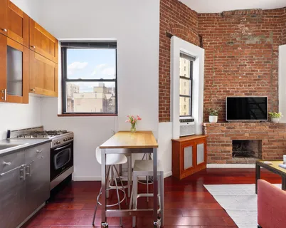 $499,000 | 327 West 85th Street, Unit 5D | Upper West Side