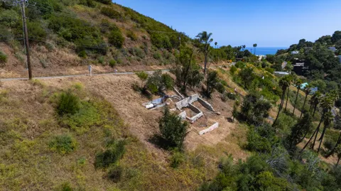 $650,000 | 4015 Latigo Canyon Road, Malibu, CA 90265