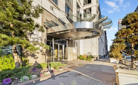 $2,625,000 | 220 Riverside Boulevard, Unit 30A | Upper West Side