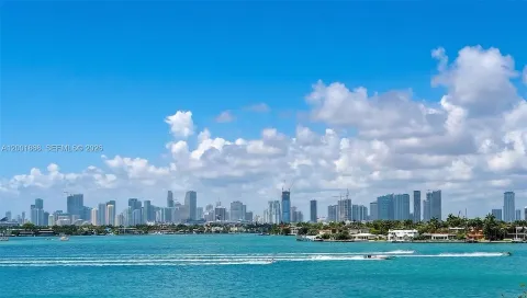 $2,100,000 | 9 Island Avenue, Unit 407, Miami Beach, FL 33139