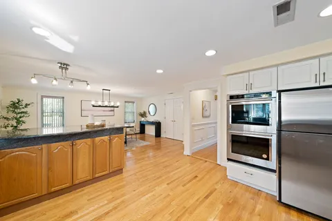$2,350,000 | 20 Blossom Street, Lexington, MA 02421