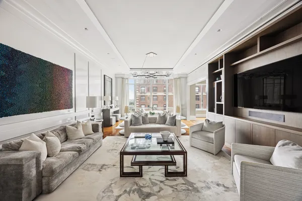 $8,595,000 | 20 East End Avenue, Unit 10A | Upper East Side
