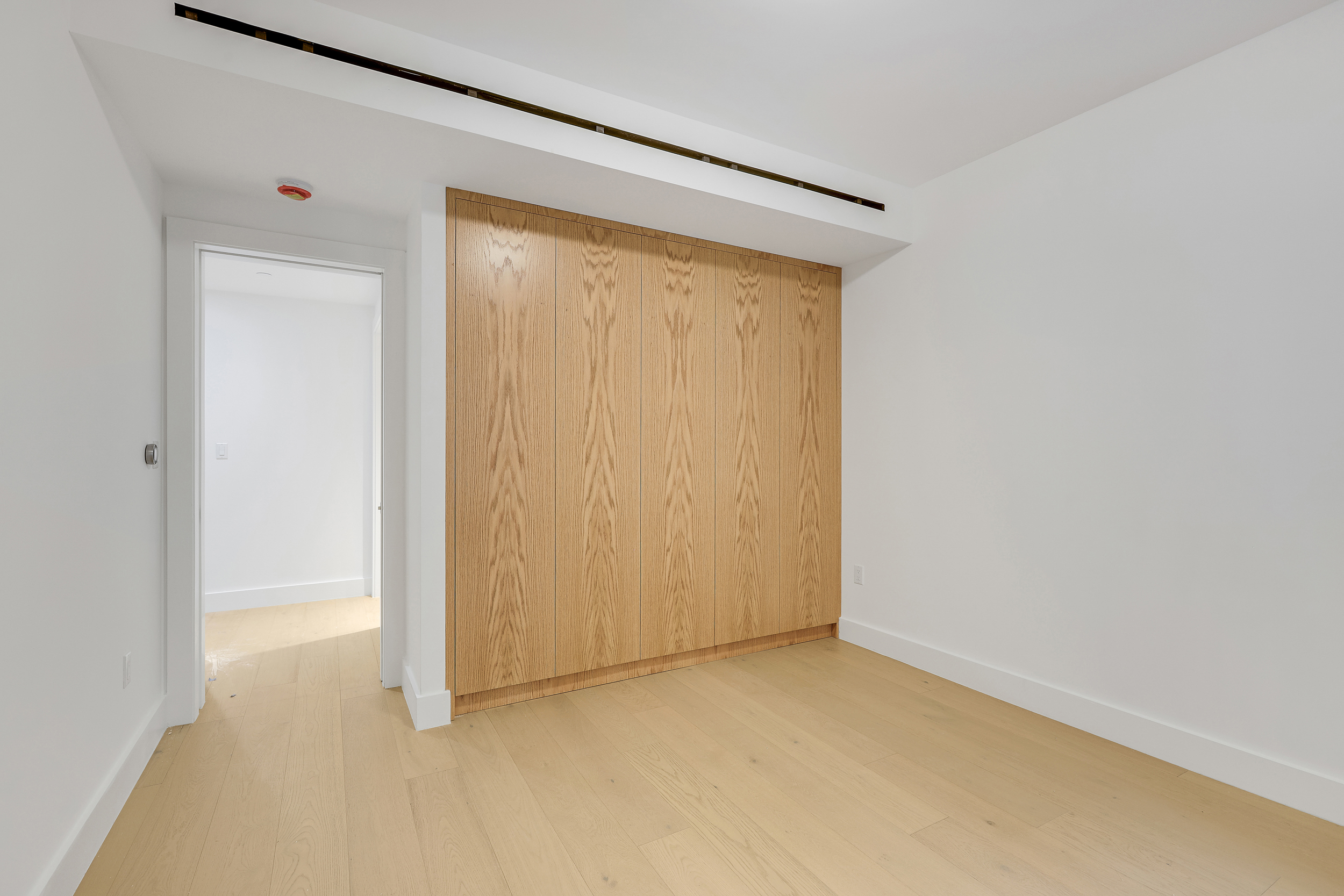 21 West 17th Street, Unit 4 Manhattan, NY 10011 - Photo 6 of 11 a view of an empty room