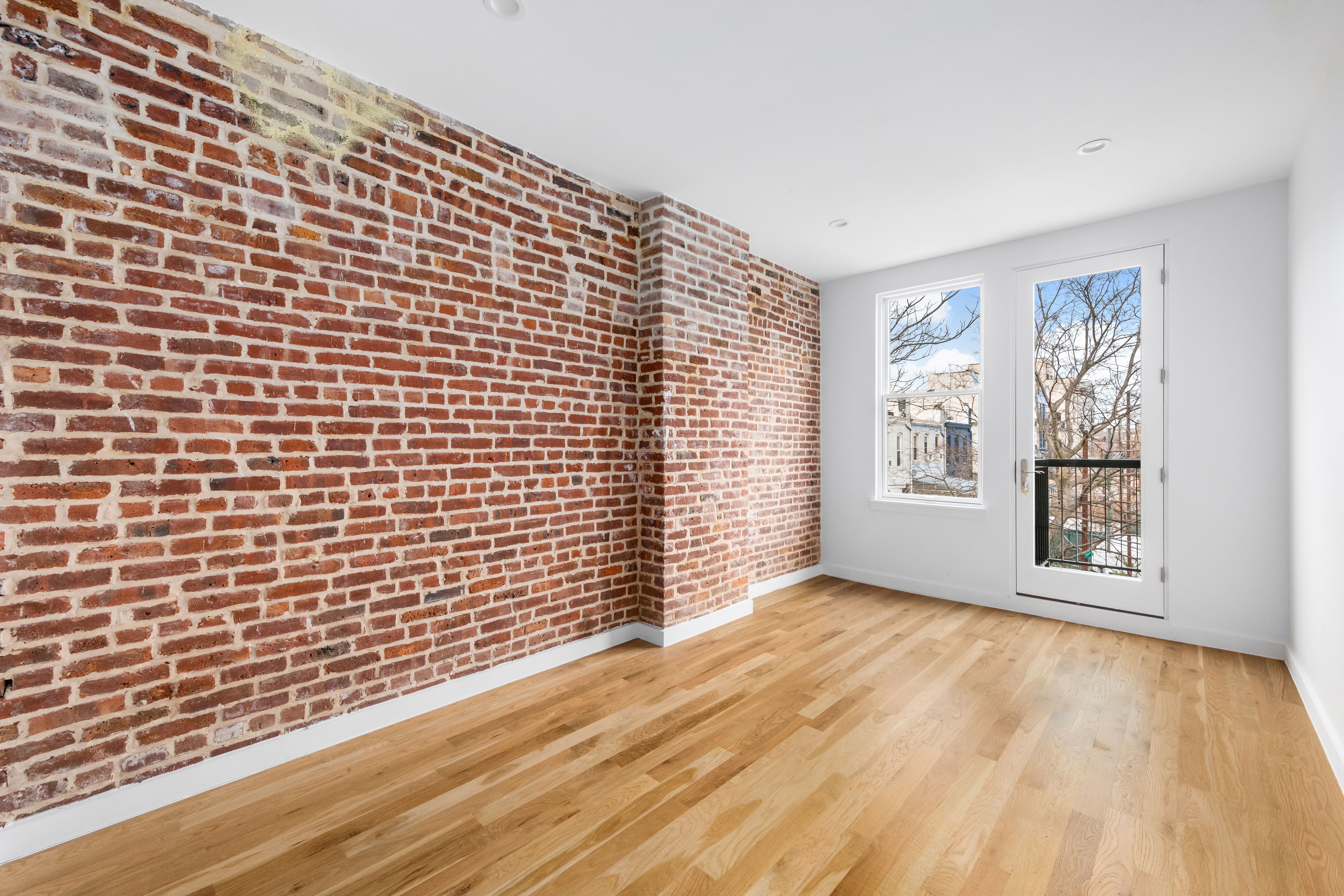 441 Irving Avenue, Unit 4 Brooklyn, NY 11237 - Photo 1 of 5